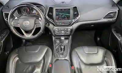 Jeep Cherokee 2018 2.4 гидро в Москве № 169752, миниатюра 7