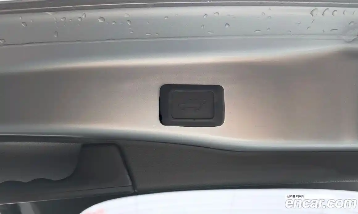 Toyota RAV4 2022 2.5 гидро в Москве № 170279, фото 20