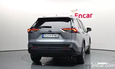 Toyota RAV4 2022 2.5 гидро в Москве № 170279, миниатюра 4