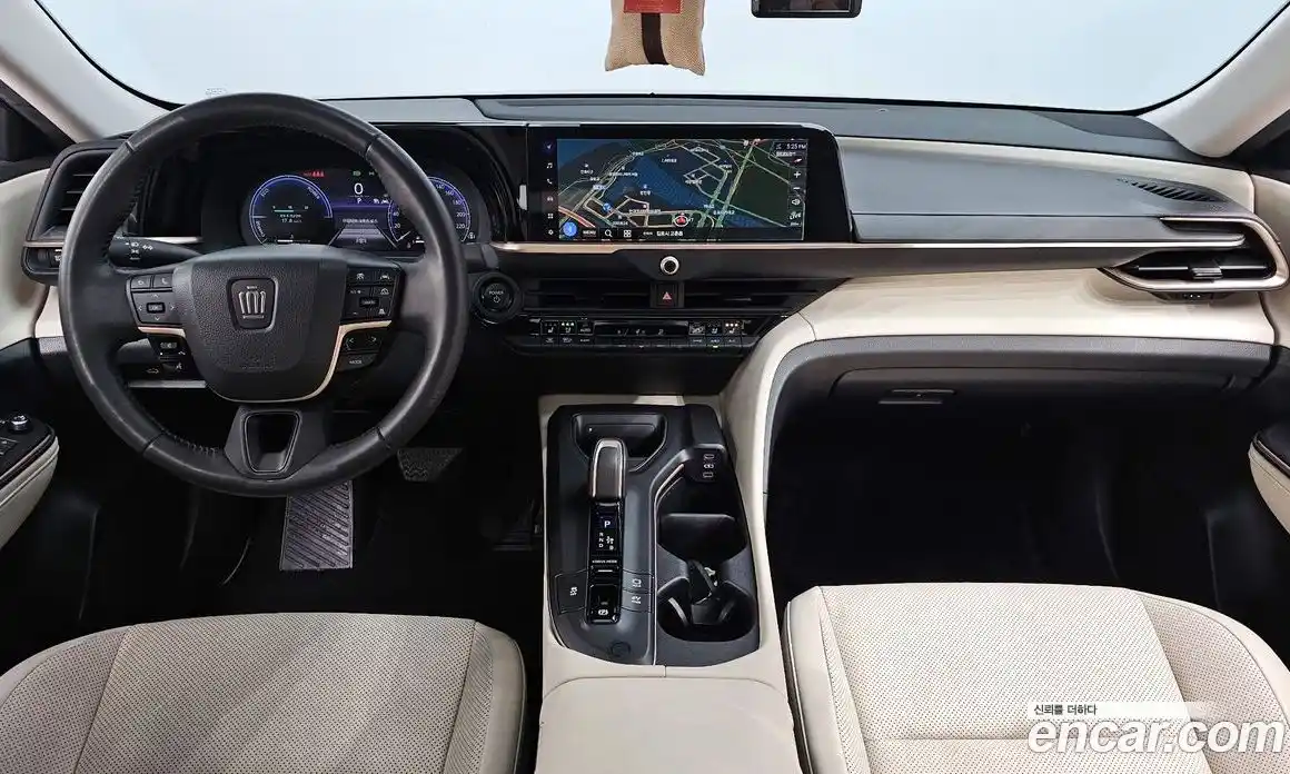 Toyota Crown 2023 2.5 гидро в Москве № 170286, фото 7