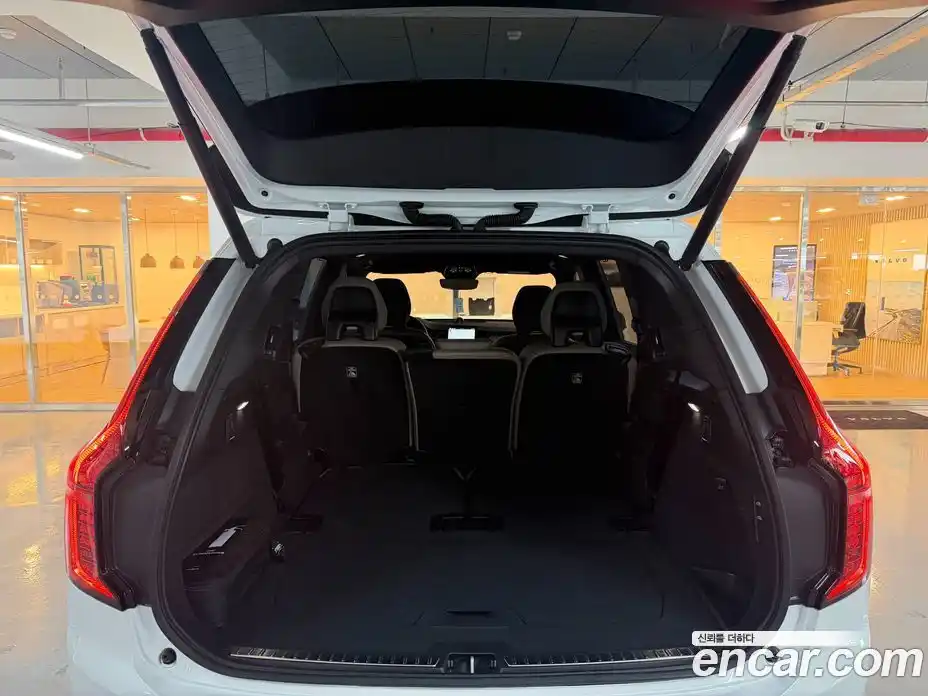 Volvo XC90 2025 2.0 гидро в Москве № 177155, фото 18