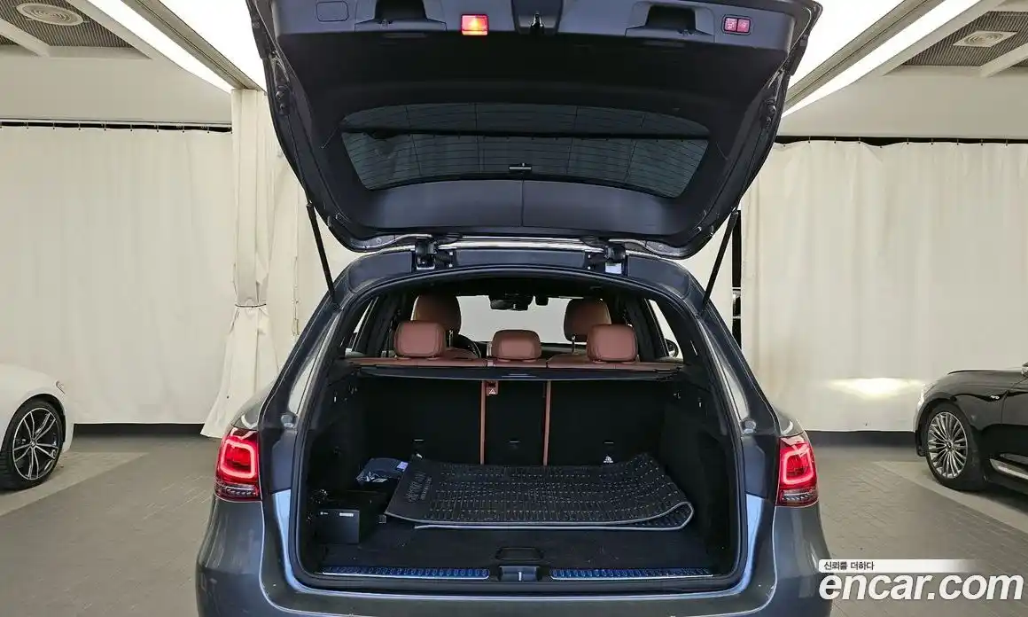 Mercedes-Benz GLC-Class 2022 2.0 гидро в Москве № 178899, фото 20