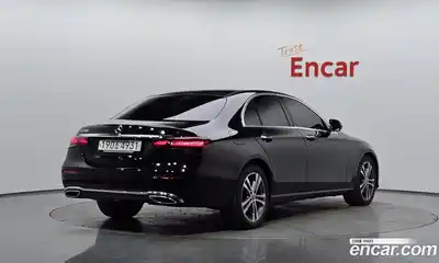 Mercedes-Benz E-Class, 2023