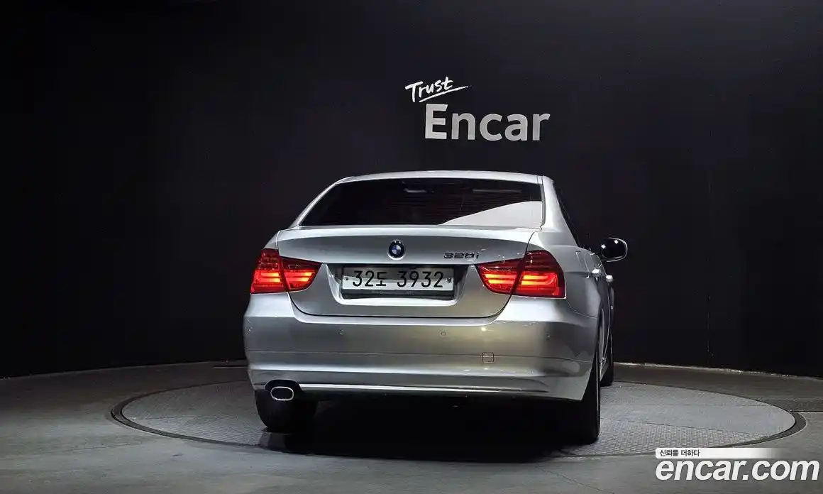 BMW 3-Series 2009 2.0 гидро в Москве № 189478, фото 4