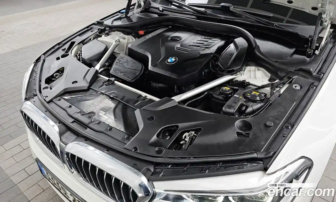BMW 5-Series 2020 2.0 гидро в Москве, фото 6