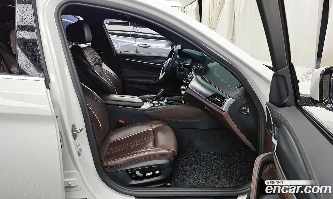 BMW 5-Series 2022 2.0 гидро в Москве, фото 11