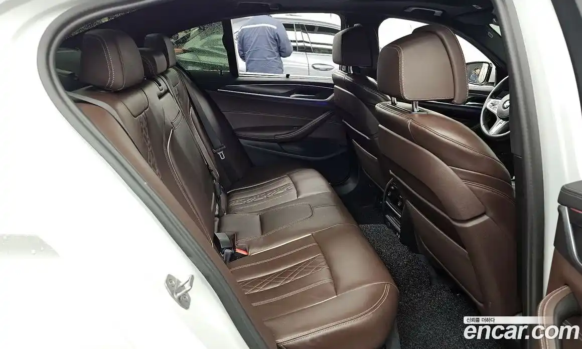 BMW 5-Series 2022 2.0 гидро в Москве, фото 12