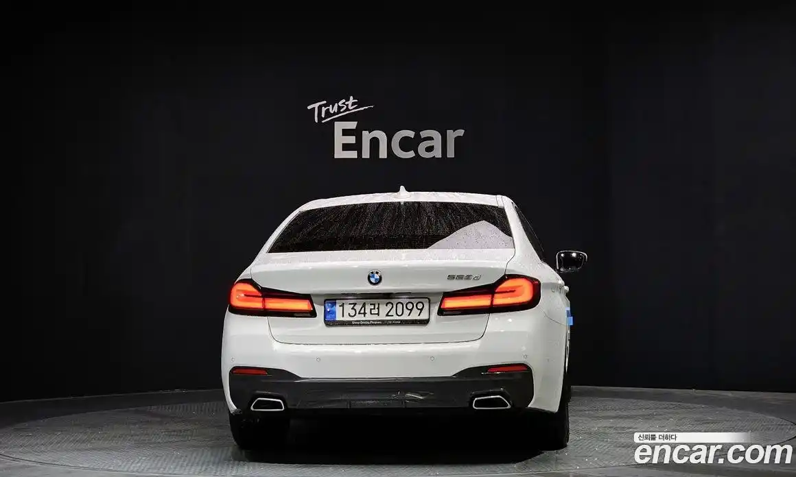 BMW 5-Series 2022 2.0 гидро в Москве, фото 4