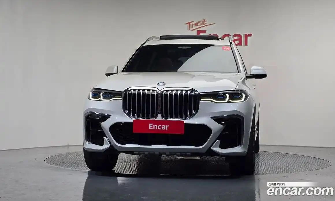 BMW X7 2021 3.0 гидро в Москве № 192198, фото 3