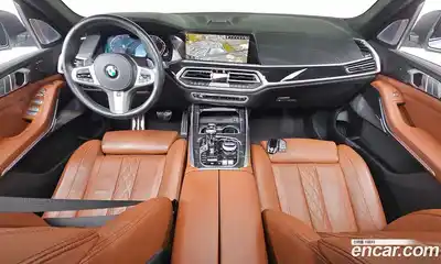 BMW X7 2021 3.0 гидро в Москве № 192198, миниатюра 7
