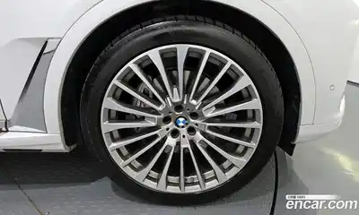 BMW X7 2022 3.0 гидро в Москве № 192979, миниатюра 5