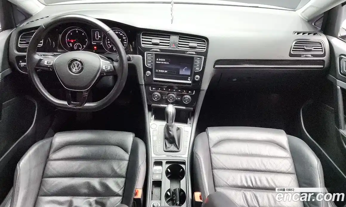Volkswagen Golf 2015 2.0 гидро в Москве № 193784, фото 7