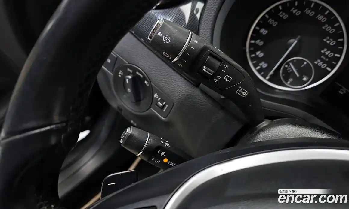 Mercedes-Benz B-Class 2012 1.8 гидро в Москве № 194846, фото 18