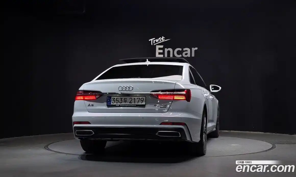 Audi A6 2023 2.0 гидро, фото 4
