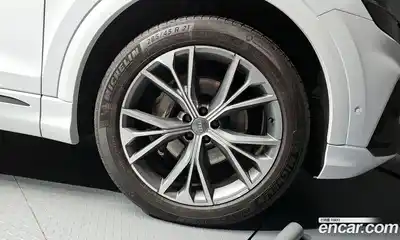 Audi Q8 2020 3.0 гидро в Москве № 196348, миниатюра 5
