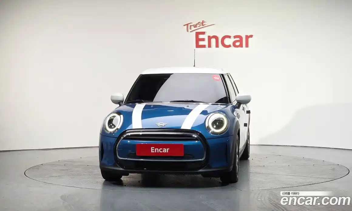 Mini Cooper 2021 1.5 гидро в Москве № 197008, фото 3