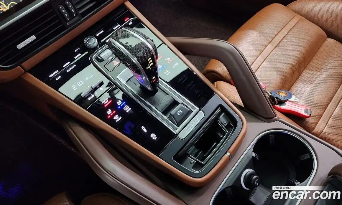 Porsche Cayenne 2019 3.0 гидро в Москве № 197557, фото 9