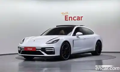 Porsche Panamera, 2021