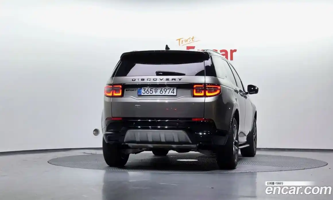 Land Rover Discovery Sport 2025 2.0 гидро в Москве № 198094, фото 4