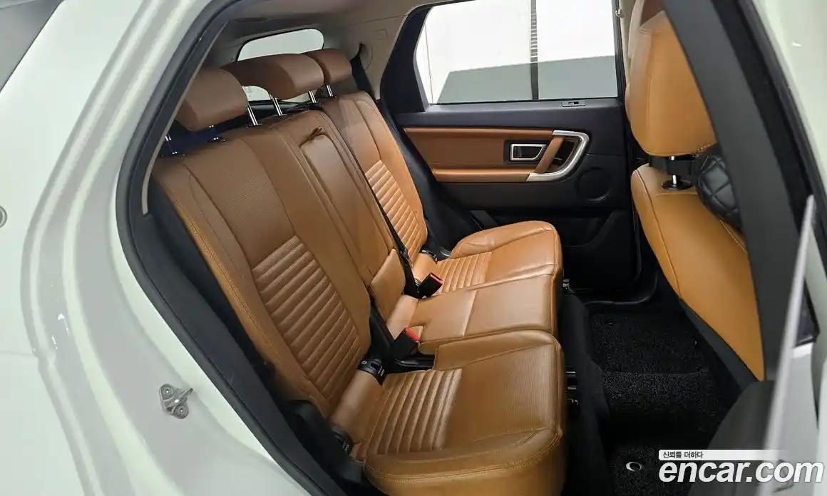 Land Rover Discovery Sport 2018 2.0 гидро в Москве № 198251, фото 12