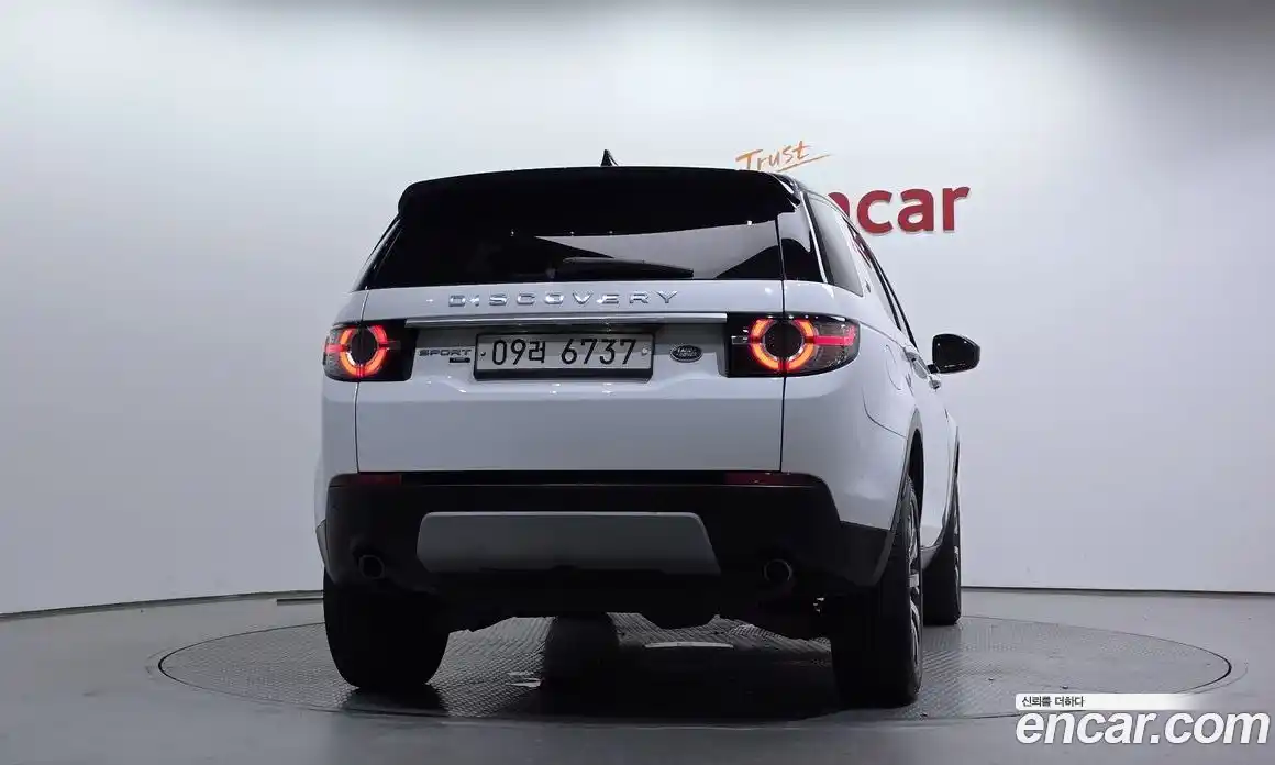 Land Rover Discovery Sport 2018 2.0 гидро в Москве № 198251, фото 4