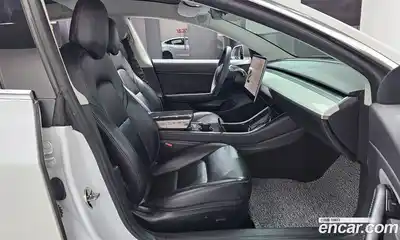 Tesla Model 3 2020 0.3 гидро в Москве № 198567, миниатюра 11