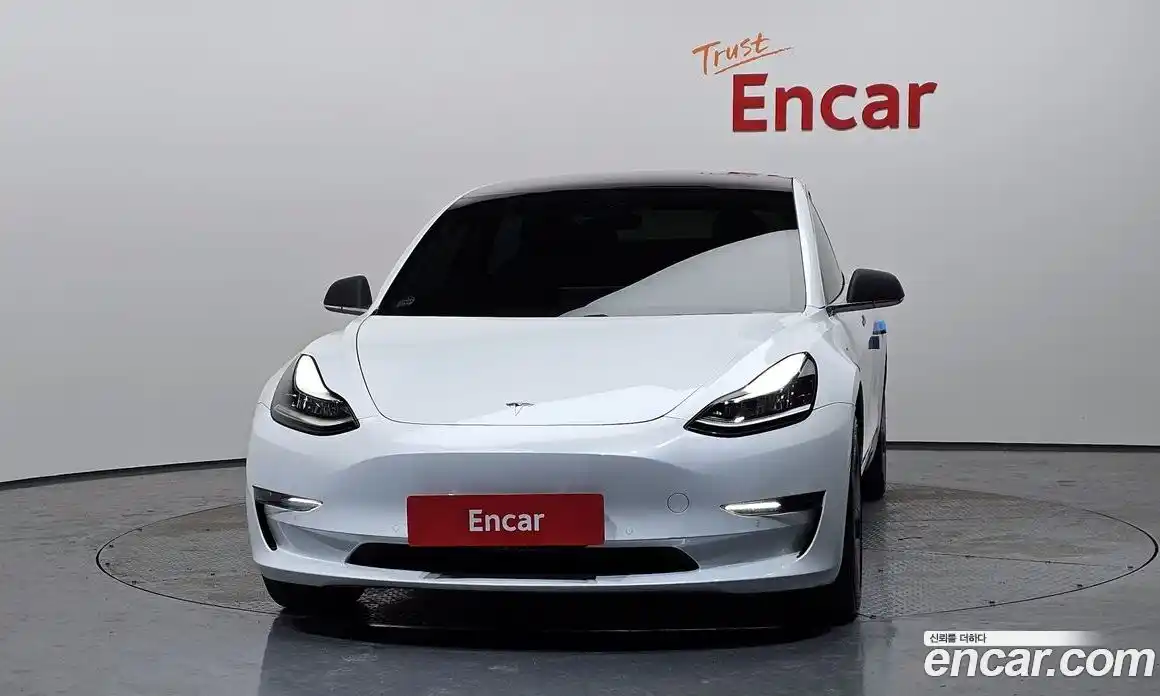 Tesla Model 3 2020 0.3 гидро в Москве № 198567, фото 3