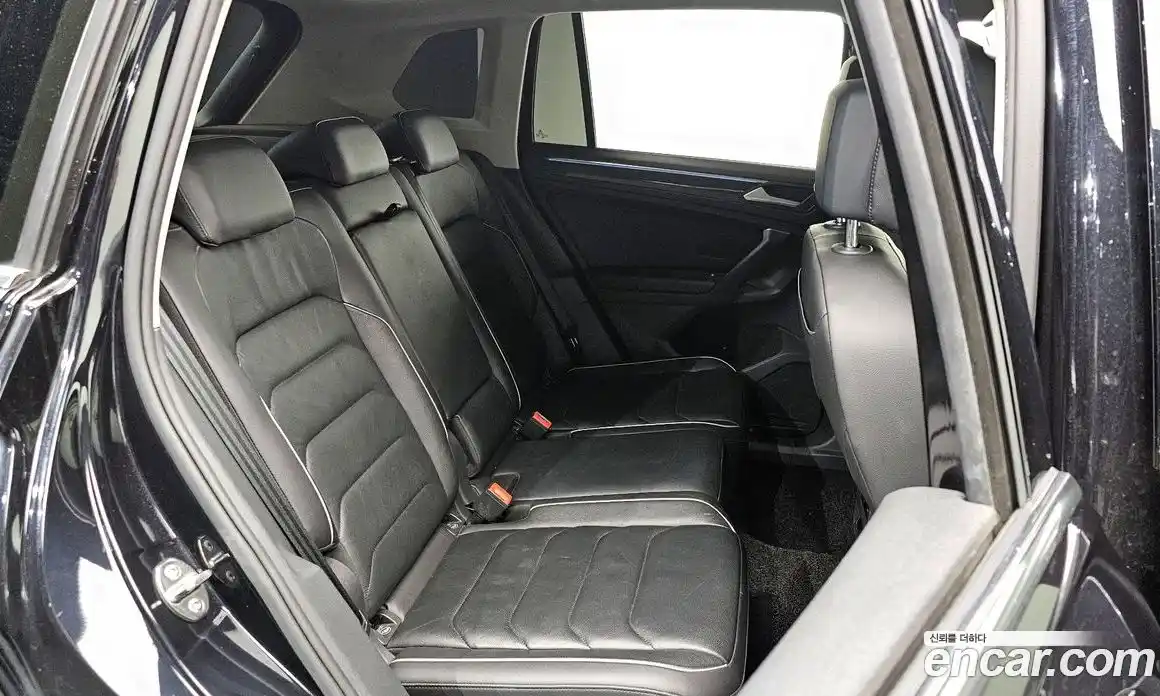 Volkswagen Tiguan 2021 2.0 гидро в Москве № 199129, фото 12