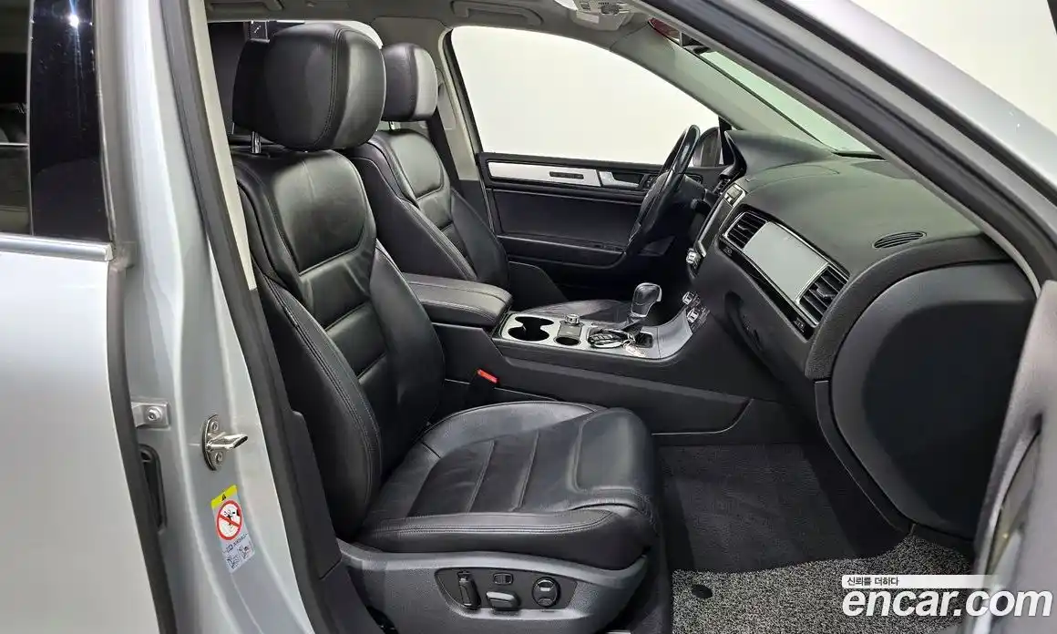 Volkswagen Touareg 2014 3.0 гидро в Москве № 199253, фото 12