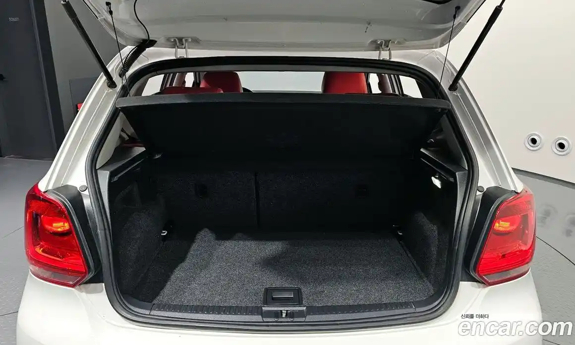 Volkswagen Polo 2013 1.6 гидро в Москве, фото 19