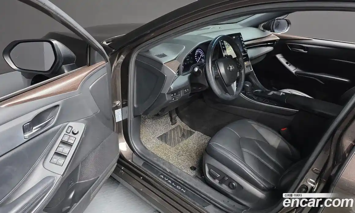 Toyota Avalon 2019 2.5 гидро в Москве № 199599, фото 11