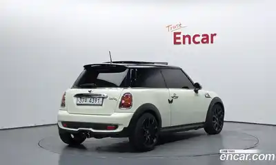 Mini Cooper 2010 1.6 гидро в Москве № 200022, миниатюра 2