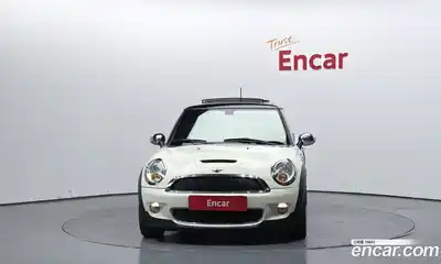 Mini Cooper 2010 1.6 гидро в Москве № 200022, миниатюра 3