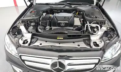 Mercedes-Benz E-Class 2020 2.0 гидро, миниатюра 6