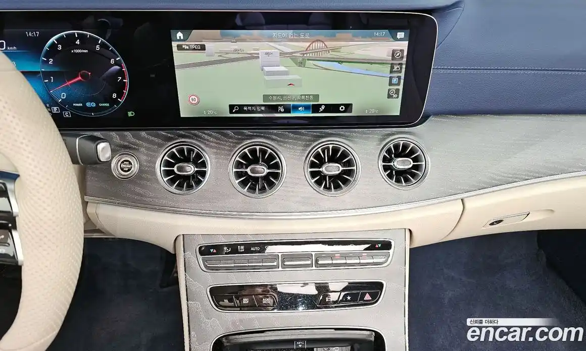 Mercedes-Benz E-Class 2022 3.0 гидро в Москве № 206491, фото 14