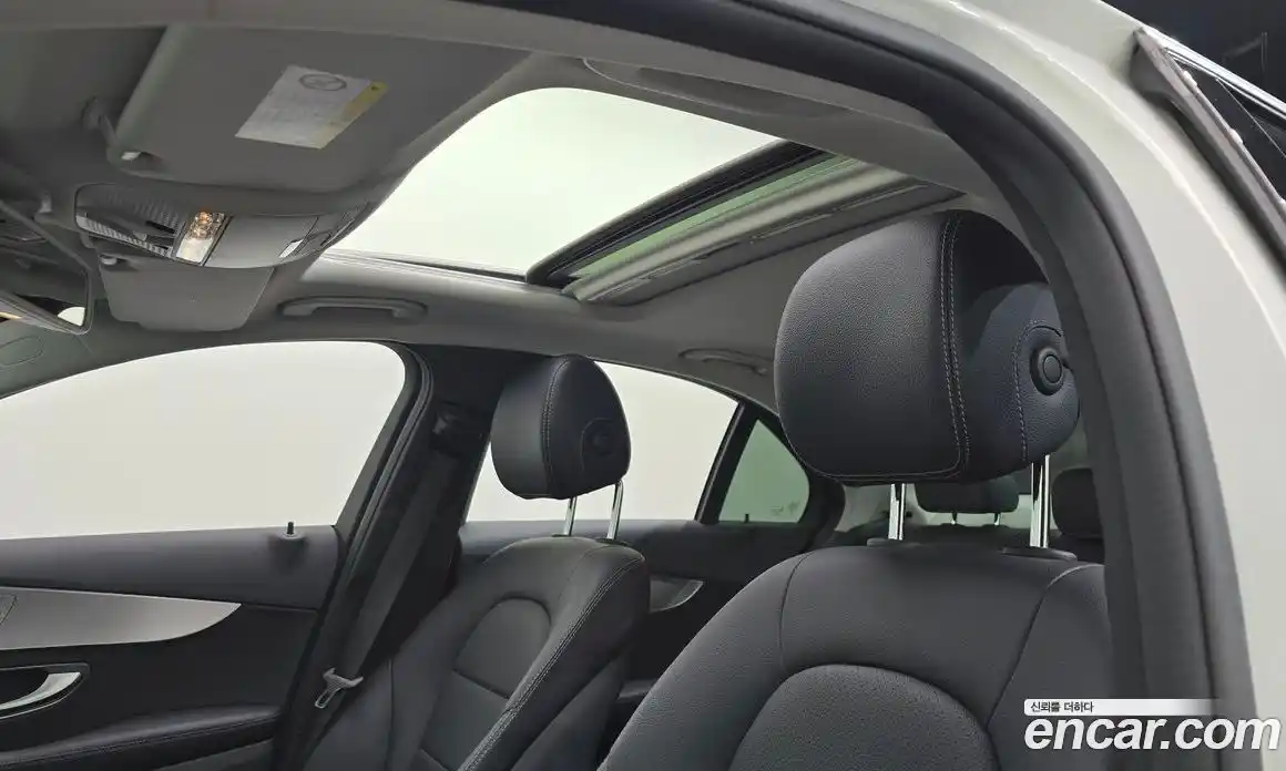 Mercedes-Benz C-Class 2018 2.0 гидро в Москве № 206784, фото 19
