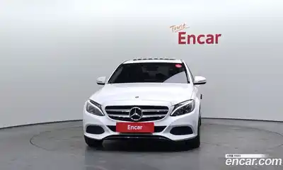 Mercedes-Benz C-Class 2018 2.0 гидро в Москве № 206784, миниатюра 3