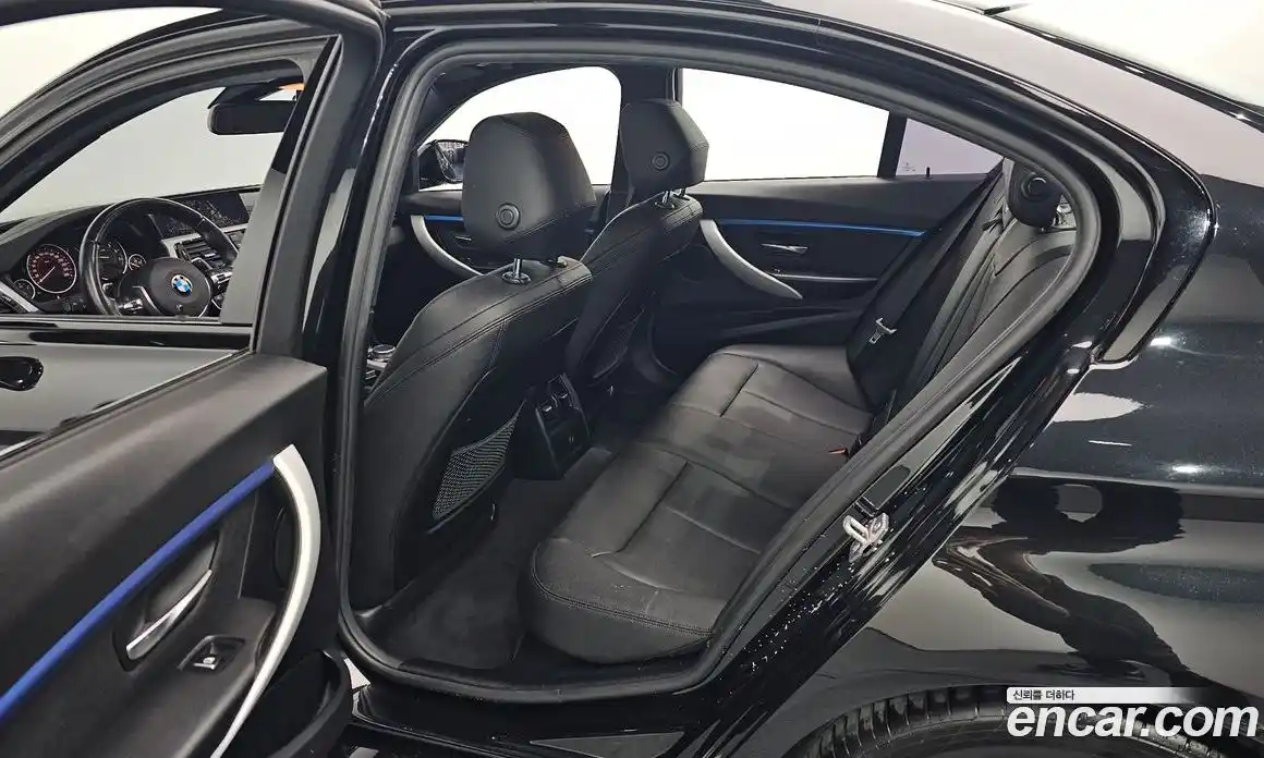 BMW 3-Series 2018 2.0 гидро в Москве № 211664, фото 12