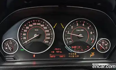 BMW 3-Series 2018 2.0 гидро в Москве № 211664, миниатюра 8