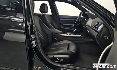BMW 3-Series 2018 2.0 гидро в Москве № 211664, миниатюра 10