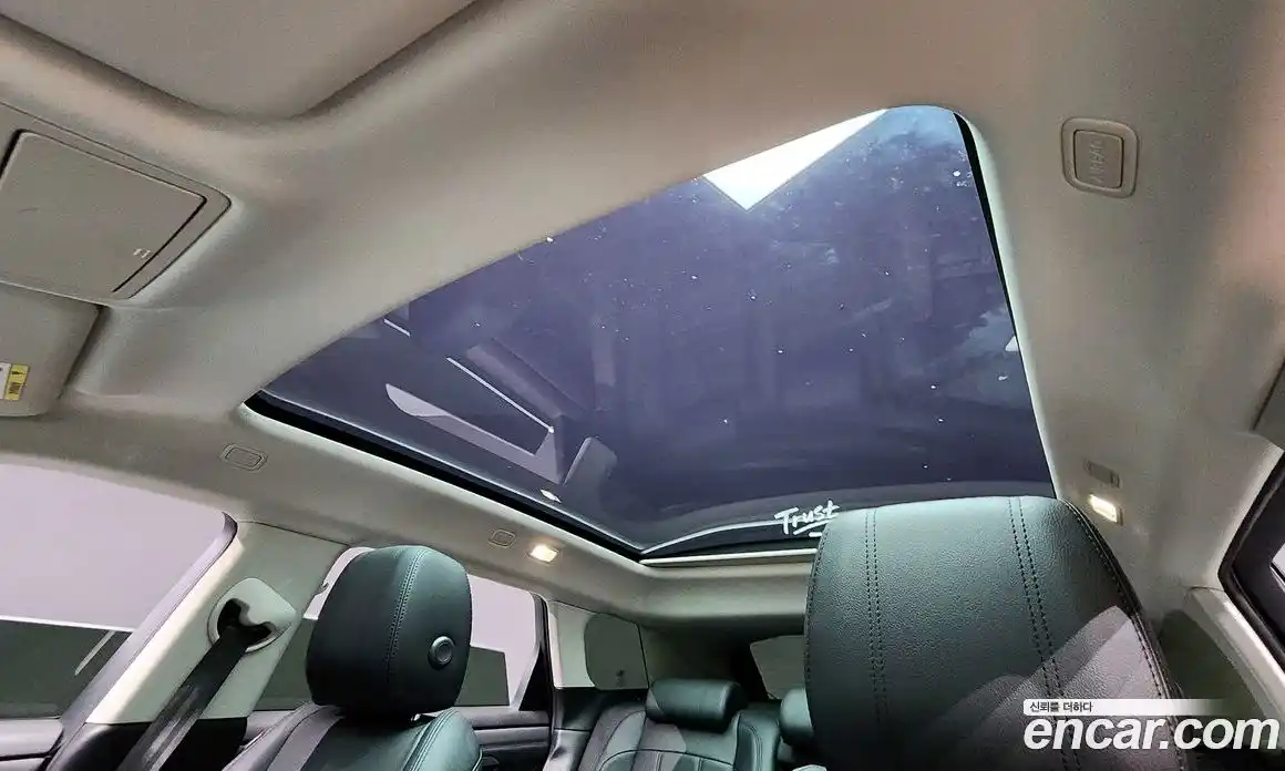 Land Rover Range-Rover Evoque 2019 2.0 гидро в Москве № 213323, фото 16