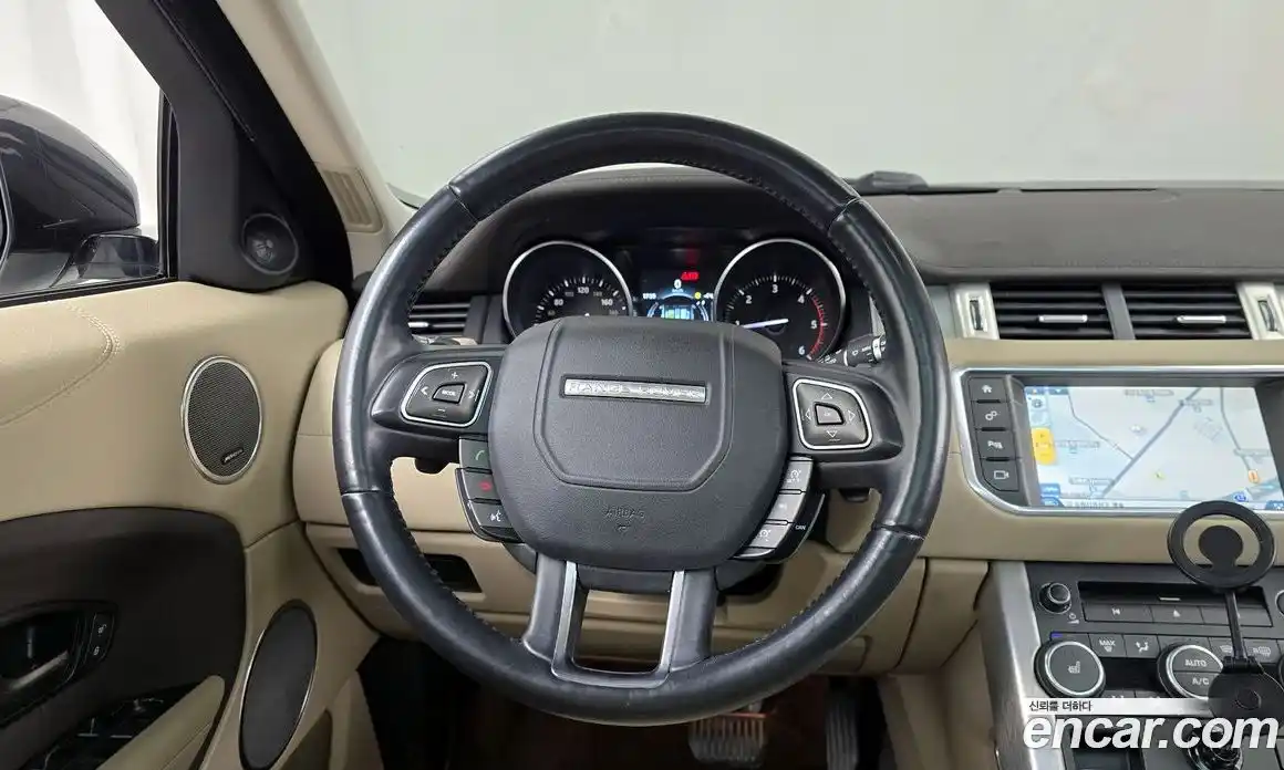 Land Rover Range-Rover Evoque 2015 2.0 гидро в Москве № 213391, фото 13