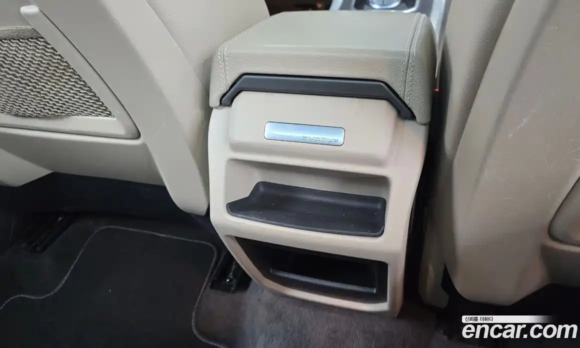 Land Rover Range-Rover Evoque 2015 2.0 гидро в Москве № 213391, фото 19