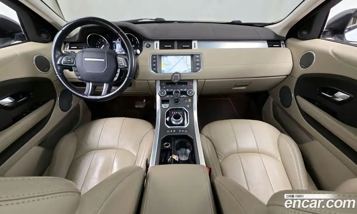 Land Rover Range-Rover Evoque 2015 2.0 гидро в Москве № 213391, фото 7