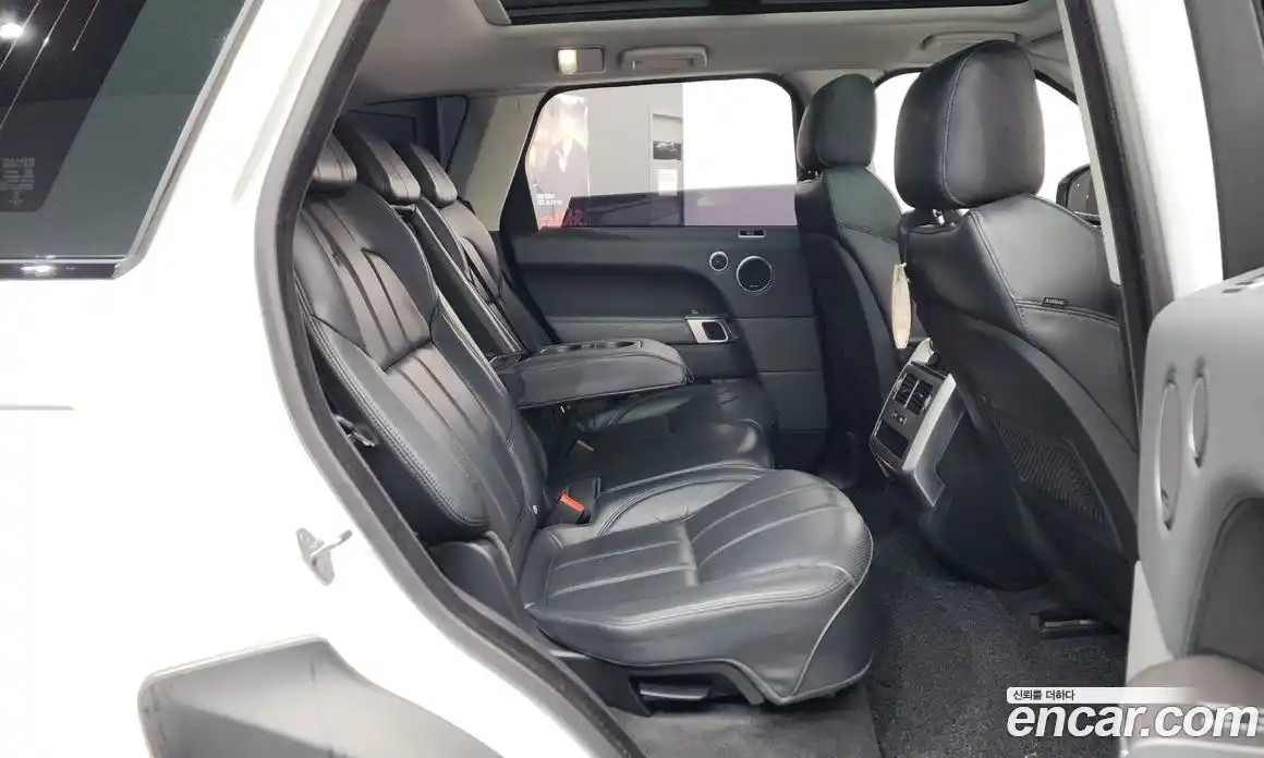 Land Rover Range-Rover Sport 2015 3.0 гидро в Москве № 213633, фото 12