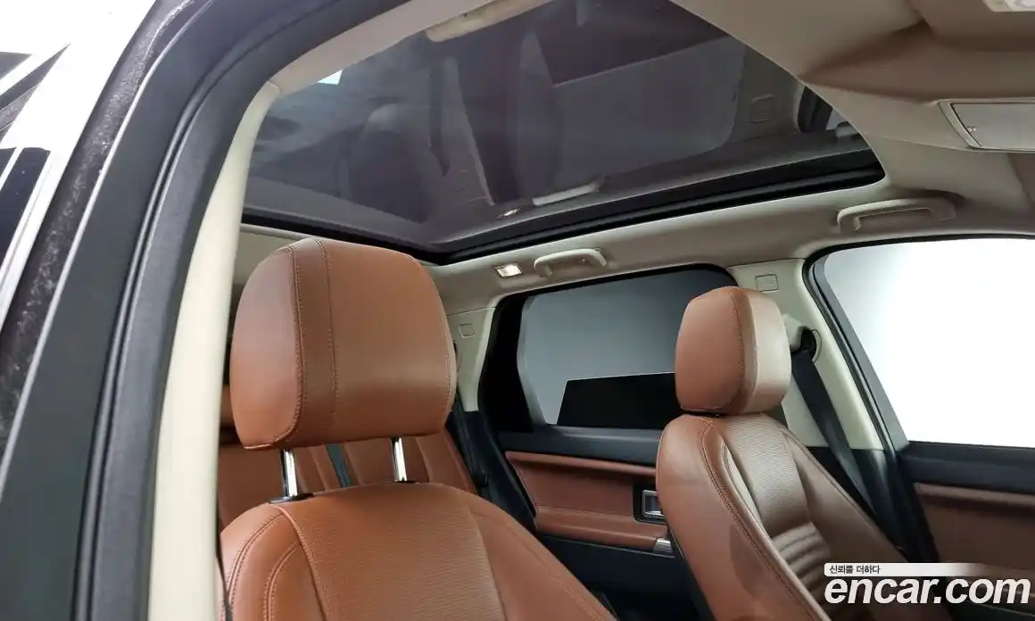 Land Rover Discovery Sport 2016 2.0 гидро в Москве № 213750, фото 18