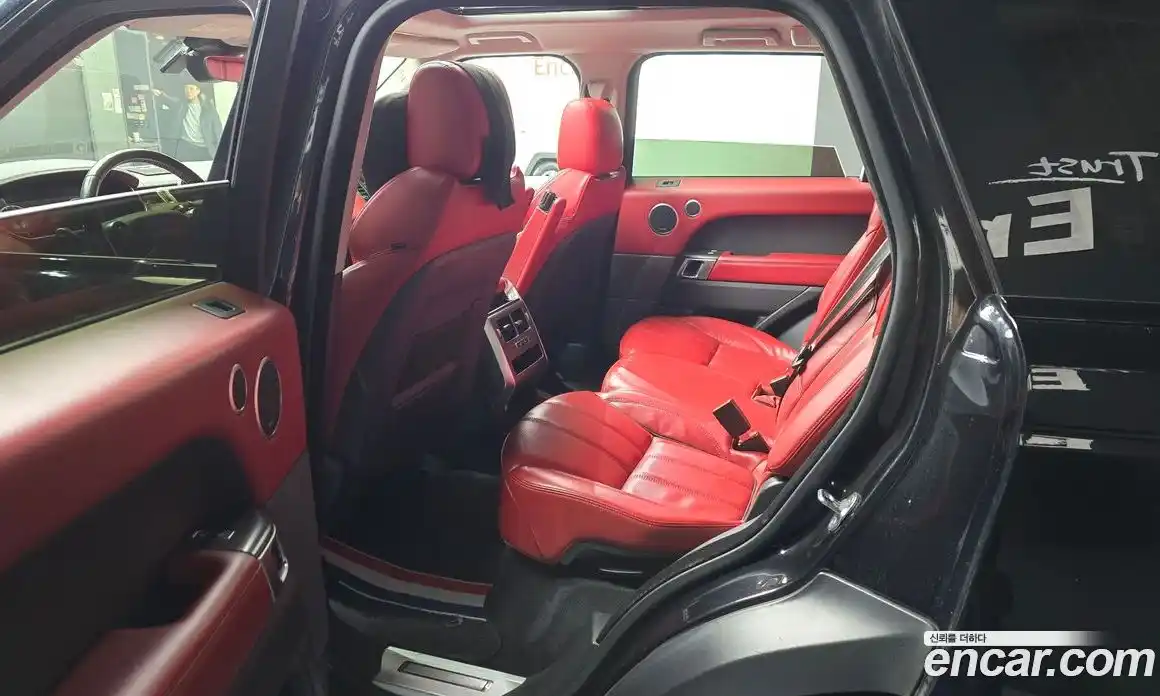 Land Rover Range-Rover Sport 2017 3.0 гидро в Москве № 213833, фото 11