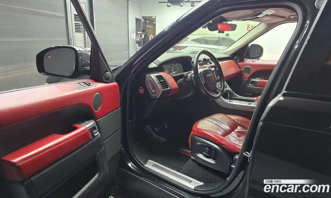 Land Rover Range-Rover Sport 2017 3.0 гидро в Москве № 213833, фото 10