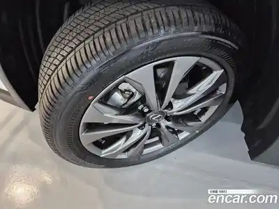 Lexus UX 2024 2.0 вариатор в Москве № 214756, миниатюра 5