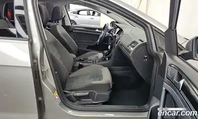 Volkswagen Golf 2013 2.0 гидро в Москве № 215003, миниатюра 11